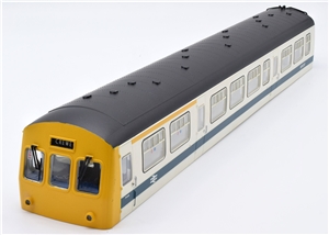 Class 101 DMU Body - Trailer car BR Blue & White M56335 32-289