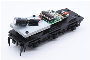 J11 0-6-0 Tender base with PCB & weight black 31-319 & 31-320